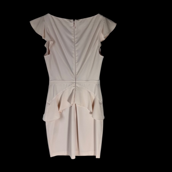 Bebe Elise Pale Pink Crepe Fitted Peplum Flutter Sleeve  Mini Dress Sz 00 - Picture 2 of 7